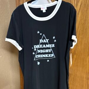 LuLaRoe Liv 2XL Tee with Graphic Text